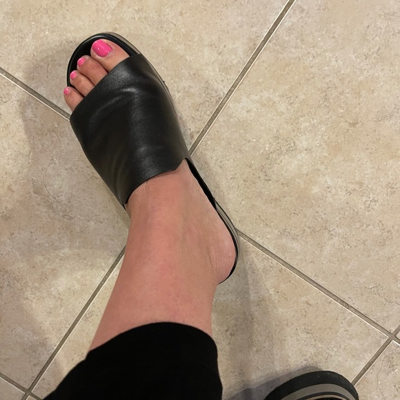 Steve Madden platform wedges. - Picture 5 of 5